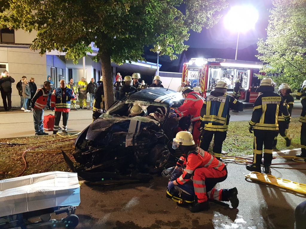 Rettungsübung 01.10.2018 in Mühlheim an der Donau Rettungsübung 01.10.2018 in Mühlheim an der Donau