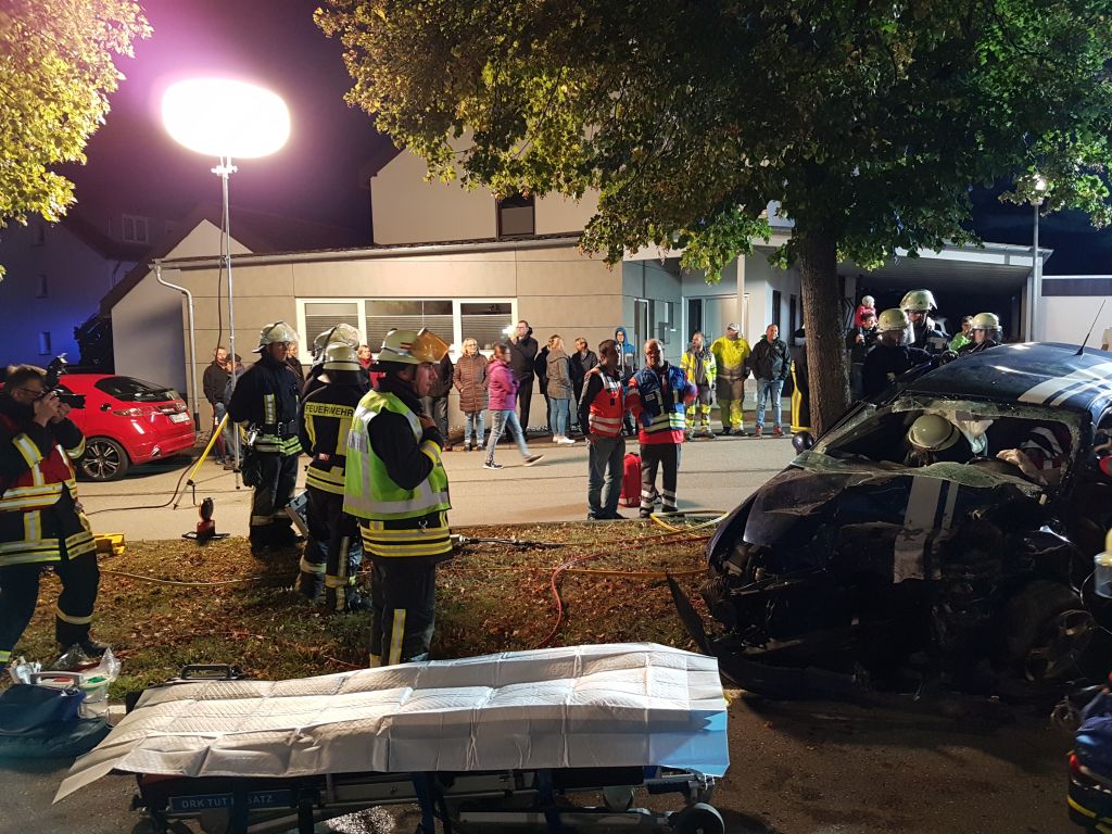 Rettungsübung 01.10.2018 in Mühlheim an der Donau Rettungsübung 01.10.2018 in Mühlheim an der Donau