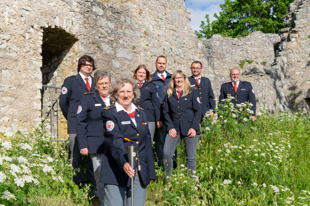 Sieglinde Lambrecht, Ulla Wildmann, Tobias Pötzsch, Alexandra Bruchhäuser, Claudia Blum, Danijar Holzer, Florian Bertsche und Dirk Schad auf dem Honberg