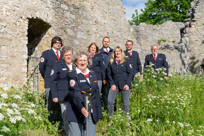 Sieglinde Lambrecht, Ulla Wildmann, Tobias Pötzsch, Alexandra Bruchhäuser, Claudia Blum, Danijar Holzer, Florian Bertsche und Dirk Schad auf dem Honberg